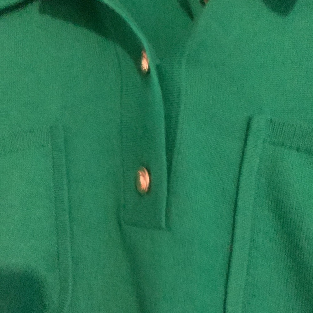 Kelly green sweater. N w o t - Picture 2 of 7